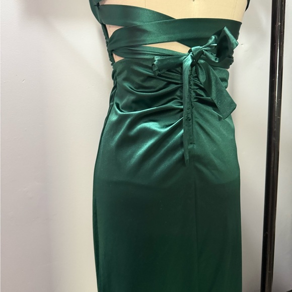 B Darlin Strapless Emerald Dress - Picture 9 of 12